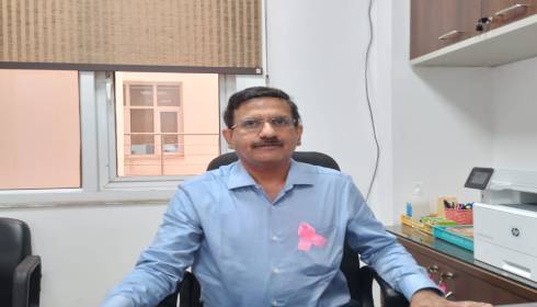 Dr V Seenu, Professor, Delhi-AIIMS