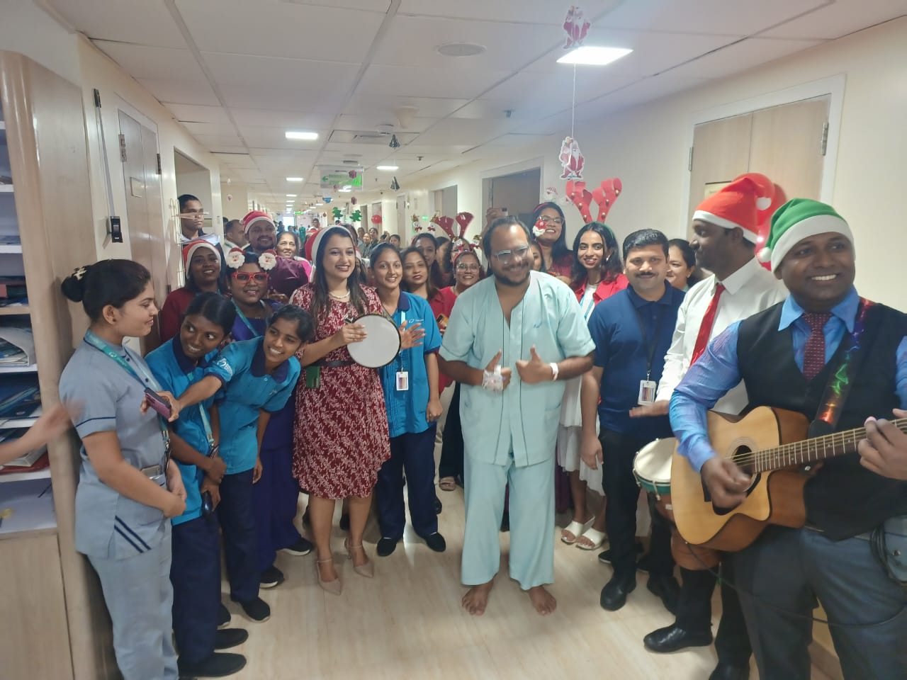 Santa Claus Brings Festive Cheer to Gleneagles Hospital Mumbai: A Heartwarming Gesture for Patients