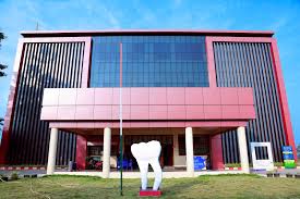 Lenora Institute of Dental Sciences, Rajahmundry